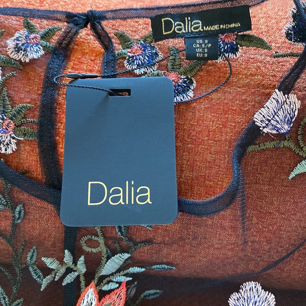Dalia Floral Embroidered Tulle Top - Picture 7 of 7